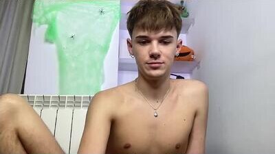 yoursweetyguy public webcam profile photo 8