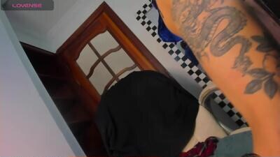 yourvirtualgirlfriennd public webcam profile photo 3