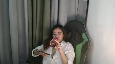 yourwife_josephine public webcam profile photo 3