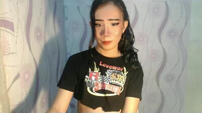 yourwife_material99 public webcam profile photo 3