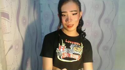 yourwife_material99 public webcam profile photo 4