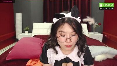 yuina_min public webcam profile photo 9
