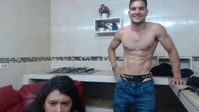 yumandsay public webcam profile photo 5