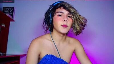 yummy_na public webcam profile photo 5