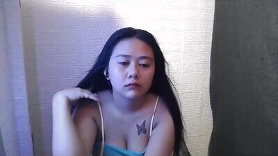yummy_tits23xx public webcam profile photo 6
