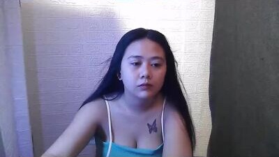 yummy_tits23xx public webcam profile photo 8