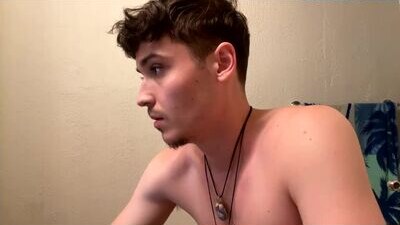 yungstudbev public webcam profile photo 6