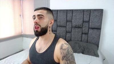 zack_froone public webcam profile photo 6