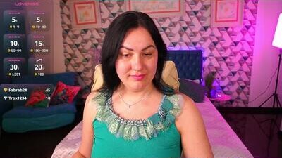 zafiramoonn public webcam profile photo 6