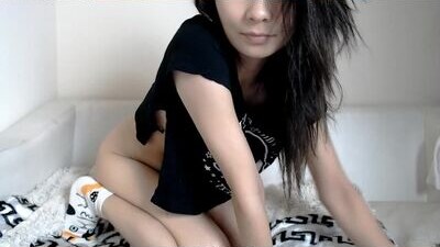 zai_zai public webcam profile photo 9