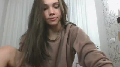zarainlove public webcam profile photo 4