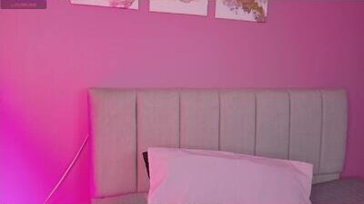 zaya_1 public webcam profile photo 8