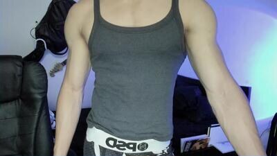 zenhzu public webcam profile photo 3