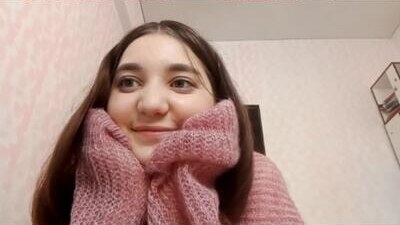 zeniabrossoit public webcam profile photo 10