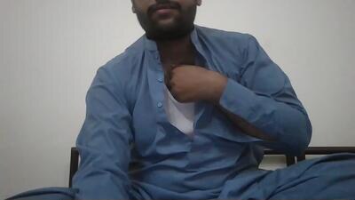 zes6363 public webcam profile photo 3