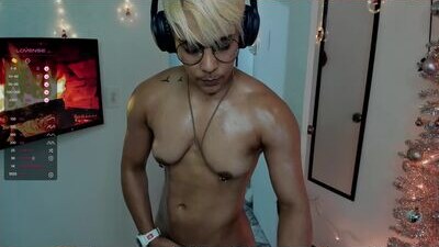 zhoestrong public webcam profile photo 10