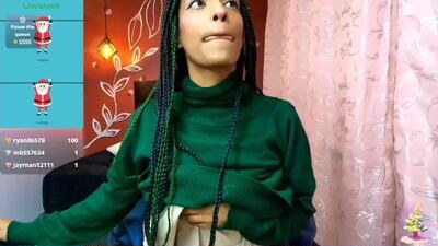 zia_green public webcam profile photo 4