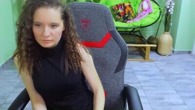 zianichols public webcam profile photo 8