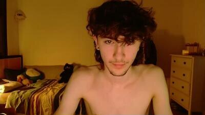 zipdown_ public webcam profile photo 3