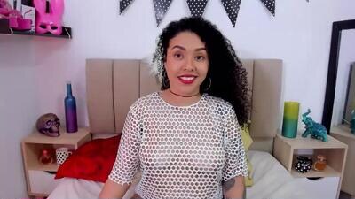 zoe_gruber public webcam profile photo 4