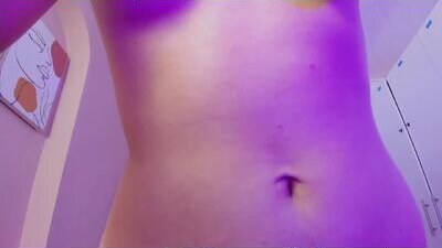 zoe_moreau public webcam profile photo 10