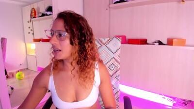 zoedanielss public webcam profile photo 2