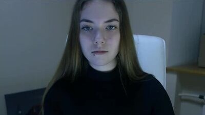 zoey_deuttch public webcam profile photo 8