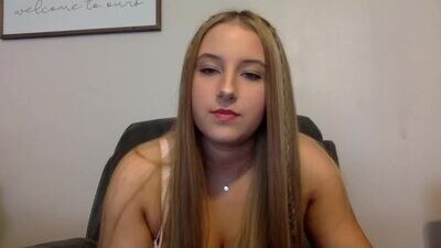 zoeycollinsss public webcam profile photo 2