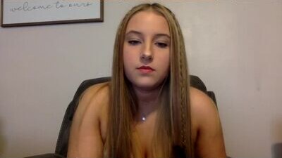 zoeycollinsss public webcam profile photo 5