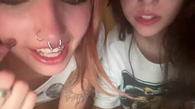 zoeyyb666 public webcam profile photo 6