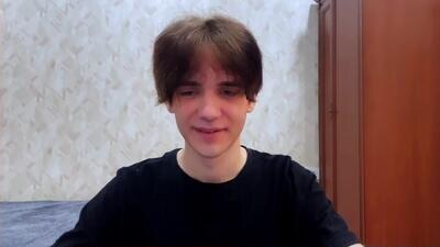 zombde32 public webcam profile photo 4