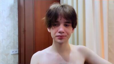zombde32 public webcam profile photo 8