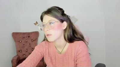 zooeybelair public webcam profile photo 2