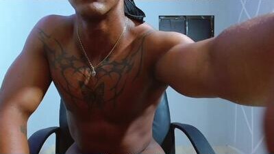 zoriel_derox public webcam profile photo 8