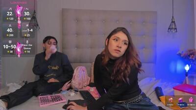 zowi_hottiee public webcam profile photo 2