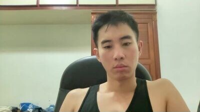 zseszsesz public webcam profile photo 4