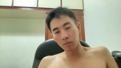 zseszsesz public webcam profile photo 7