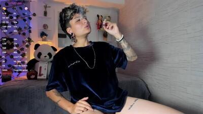 zuryramirez_ public webcam profile photo 4