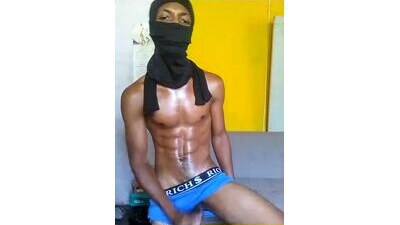 876tom public webcam profile photo 9