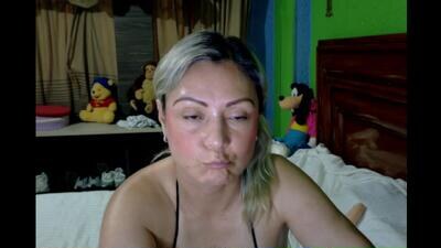 _Charlize_theron_ public webcam profile photo 4