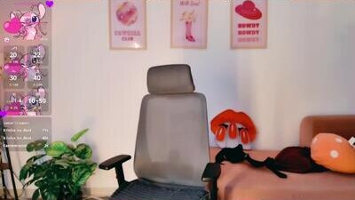 _krisha public webcam profile photo 6