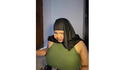 _Shara_Handal_