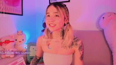 _Tammara_ public webcam profile photo 3