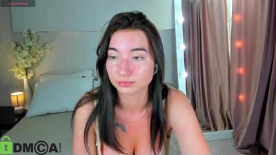 adelina_bliss public webcam profile photo 6
