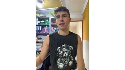 AdrianRinaldi public webcam profile photo 6