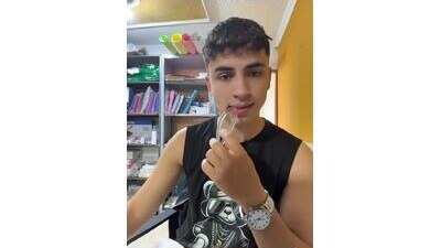 AdrianRinaldi public webcam profile photo 7