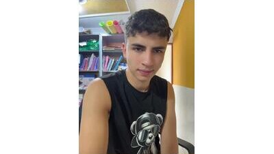 AdrianRinaldi public webcam profile photo 8