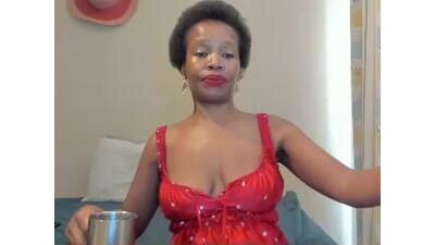 AfricanSquirtingQueen public webcam profile photo 3