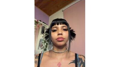 AlanaStormm public webcam profile photo 10