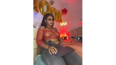 AlisonHoot69 public webcam profile photo 6